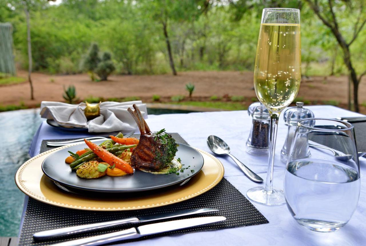 Tambuti Lodge Pilanesberg Buitenkant foto